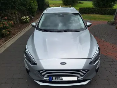 Gebraucht Ford Focus Active 125 PS (91 kW) 2019 Silber Limousine