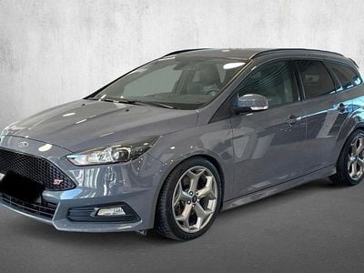 Używany Ford Focus ST 250 KM (183 kW) 2018 Szary Kombi