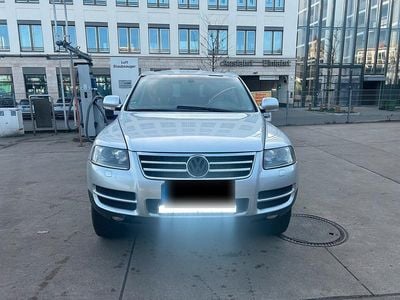 Gebraucht VW Touareg 224 PS (164 kW) 2006 Silber SUV