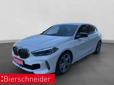 Gebraucht BMW M135 Performance 306 PS (225 kW) 2019 Weiss Kleinwagen