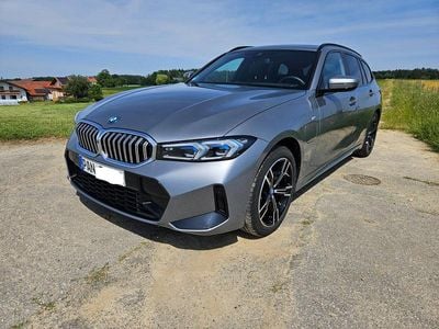 BMW 330e