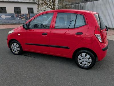 Gebraucht Hyundai i10 78 PS (57 kW) 2008 Rot Kleinwagen