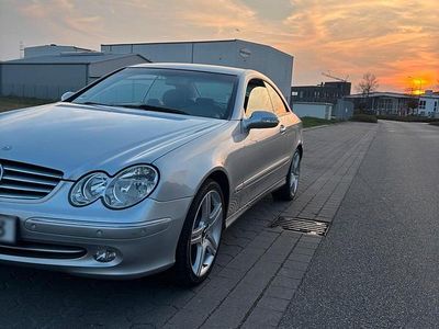 Second-hand Mercedes CLK200 170 CP (125 kW) 2003 Gri Coupe