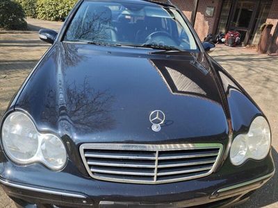 Mercedes C200