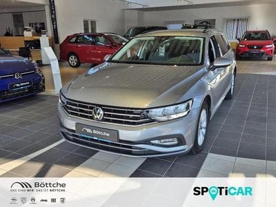 Gebraucht VW Passat Business 150 PS (110 kW) 2023 Silber Kombi