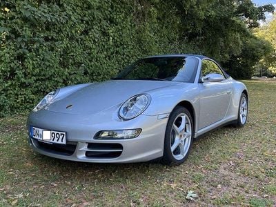 Porsche 911 Carrera 4 Cabriolet