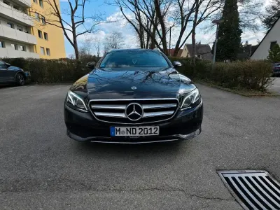 Gebraucht Mercedes 220 196 PS (144 kW) 2017 Schwarz Kombi