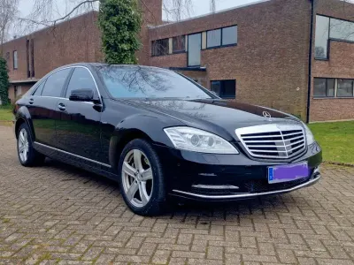 Gebraucht Mercedes S500 435 PS (319 kW) 2013 Schwarz Limousine