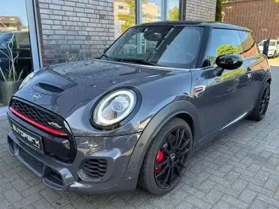 Usata Mini John Cooper Works Chili 231 CV (169 kW) 2020 Grigio Utilitaria