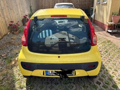 Peugeot 107
