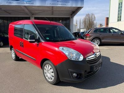 Gebraucht Opel Combo 120 PS (88 kW) 2012 Rot Van / Kleinbus