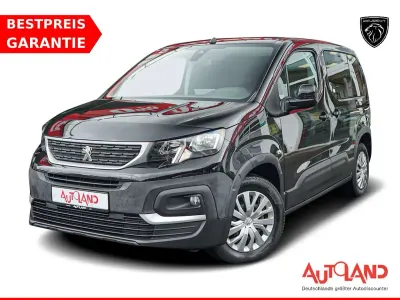 Gebraucht Peugeot Rifter Active 131 PS (96 kW) 2020 Schwarz Van / Kleinbus
