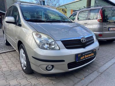 Gebraucht Toyota Corolla Verso 135 PS (99 kW) 2003 Silber Van / Kleinbus