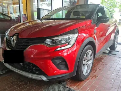 Gebraucht Renault Captur Equilibre 91 PS (66 kW) 2023 Rot SUV