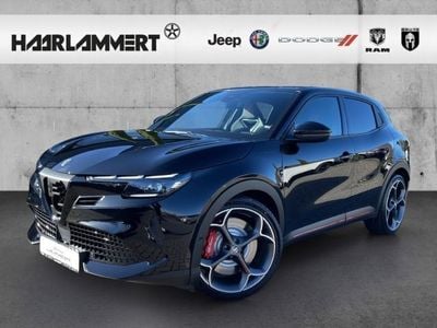 Schwarz Gebraucht 2025 Alfa Romeo Junior Veloce SUV | 44.470 €