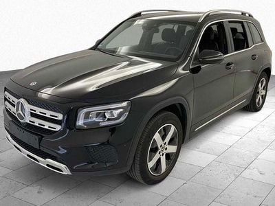 Mercedes GLB220