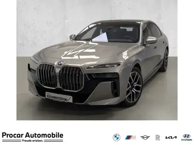 Gebraucht BMW i7 M Sport 334 kW (455 PS) 2024 Grau Limousine