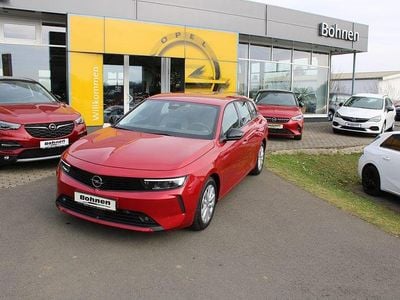 Gebraucht Opel Astra Enjoy 131 PS (96 kW) 2025 Rot Kombi