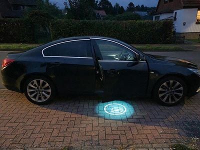 Gebraucht Opel Insignia 163 PS (119 kW) 2010 Schwarz Limousine