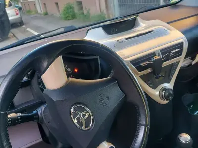 Używany Toyota iQ