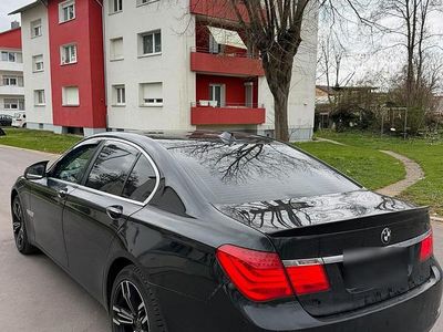 Gebraucht BMW 730 245 PS (180 kW) 2008 Schwarz Limousine