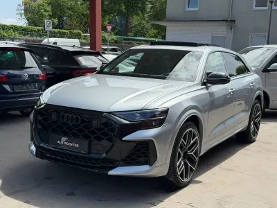 Gebraucht Audi RS Q8 Sport 600 PS (441 kW) 2024 Silber SUV