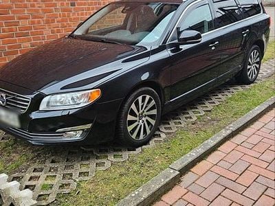 Gebraucht Volvo V70 163 PS (119 kW) 2013 Schwarz Kombi