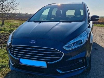 Second-hand Ford Galaxy 195 CP (143 kW) 2021 Albastru Monovolum