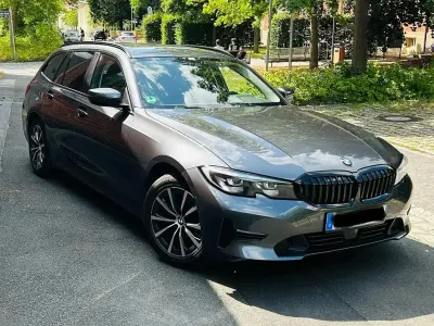 Gebraucht BMW 320 190 PS (139 kW) 2020 Grau Kombi