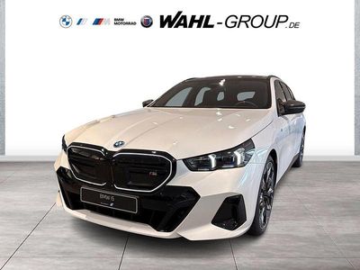Nieuw BMW i5 Shadowline 442 kW (601 PK) 2025 Wit Stationwagen