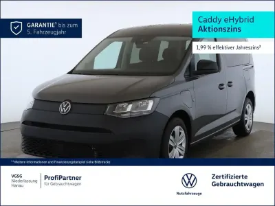 Gebraucht VW Caddy Basis 116 PS (85 kW) 2025 Grau Van / Kleinbus