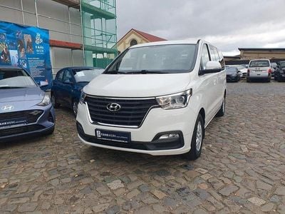 Hyundai H-1