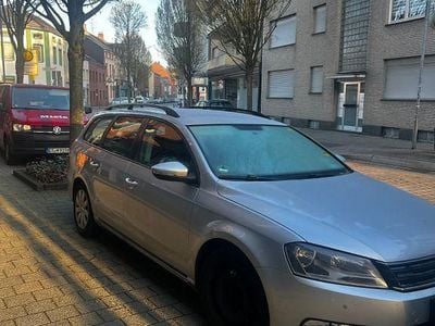 Gebraucht VW Passat Comfortline 105 PS (77 kW) 2013 Silber Kombi