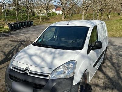 Gebraucht Citroën Berlingo 99 PS (72 kW) 2016 Weiß Van / Kleinbus