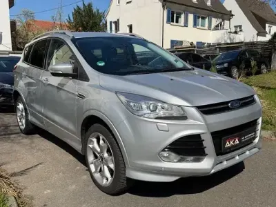 Gebraucht Ford Kuga Individual 180 PS (132 kW) 2016 Silber SUV