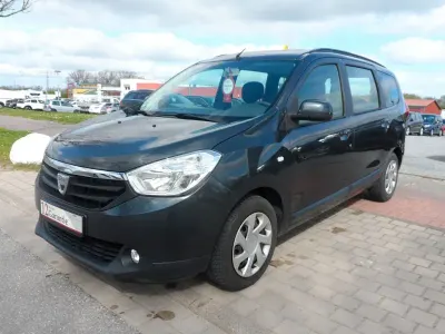 Gebraucht Dacia Lodgy Lauréate 116 PS (85 kW) 2016 Grau Van / Kleinbus