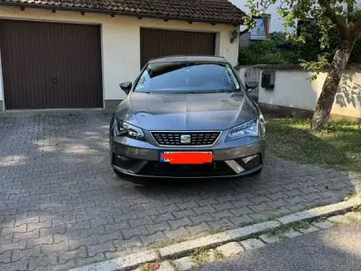 Gebraucht Seat Leon 179 PS (131 kW) 2018 Grau Limousine