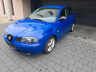 Blau Gebraucht 2004 Seat Ibiza Stella Limousine | 1.899 € (Fairer Preis)