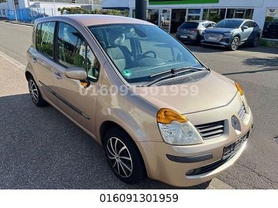 Gebraucht Renault Modus Authentique 88 PS (64 kW) 2004 Gold Van / Kleinbus