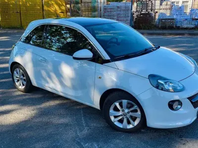 Gebraucht Opel Adam Glam 87 PS (63 kW) 2014 Weiß Kleinwagen