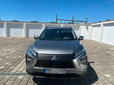 Gebraucht Mitsubishi Eclipse Cross 188 PS (138 kW) 2022 Grau SUV