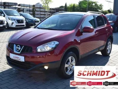 Gebraucht Nissan Qashqai I-Way 141 PS (103 kW) 2012 Rot SUV