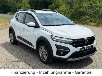 Gebraucht Dacia Sandero Comfort 101 PS (74 kW) 2021 Weiß SUV