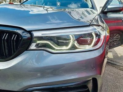 Second-hand BMW 530 Sport Line 265 CP (194 kW) 2018 Negru Break