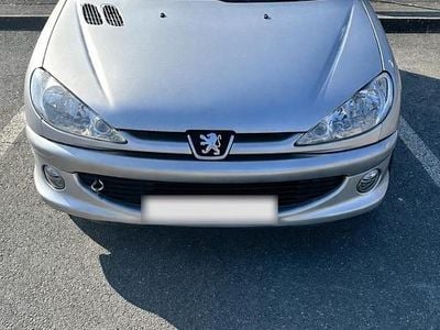 Brugt Peugeot 206 CC 109 HK (80 kW) 2004 Sølv Cabriolet
