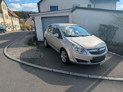 Second-hand Opel Corsa Edition 75 CP (55 kW) 2007 Argintiu Hatchback