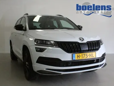Używany Skoda Karoq Business Line 150 KM (110 kW) 2020 Biały SUV