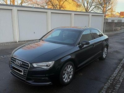 Gebraucht Audi A3 Ambiente 140 PS (102 kW) 2013 Schwarz Limousine