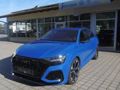 Blau Gebraucht 2022 Audi RS Q8 Ambiente SUV | 116.660 € (Teuer)