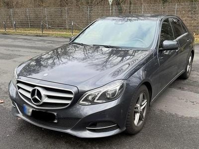 Gebraucht Mercedes E250 Avantgarde 204 PS (150 kW) 2013 Grau Limousine